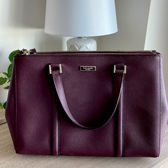 kate spade Handbags - Maroon Kate Spade large tote bag